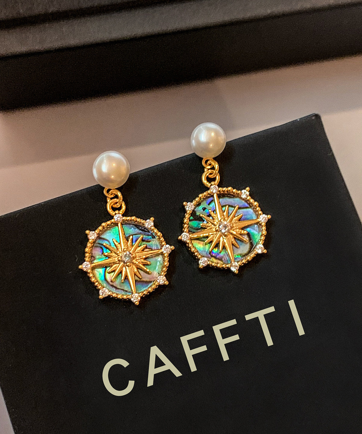 Art Gradient Blue Zircon Fine Pearl Drop Earrings - Omychic