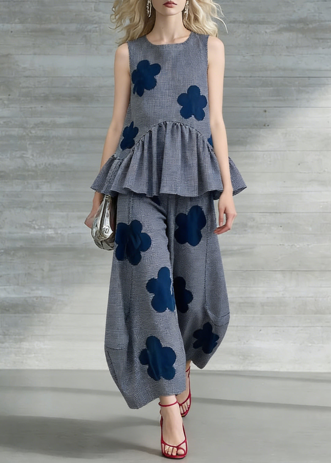 Art Grey Plaid Floral Tops And Crop Pants Two Pieces Set Sleeveless - Omychic