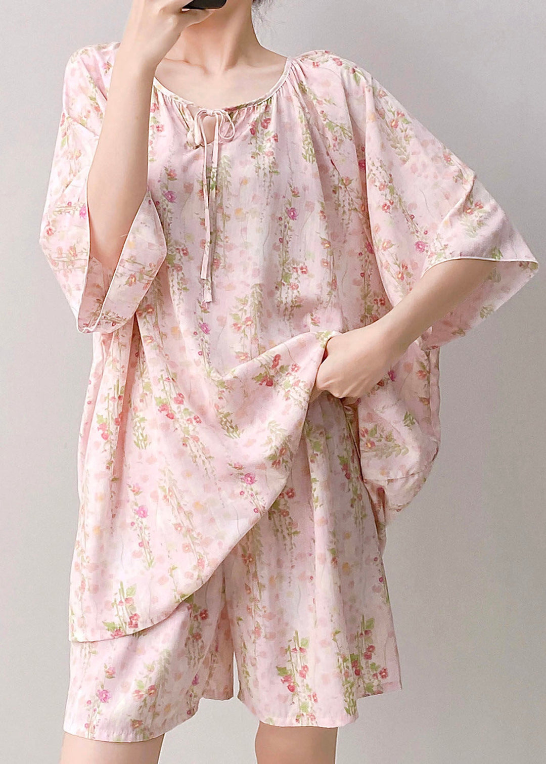 Art Pink Tie Lace Top And Shorts Pajama Set Summer