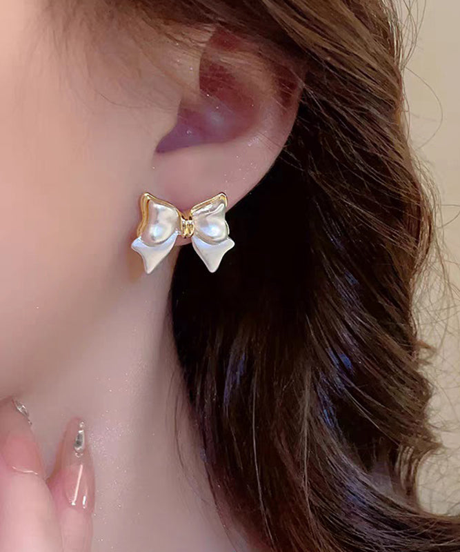 Art White Copper Alloy Bow Stud Earrings