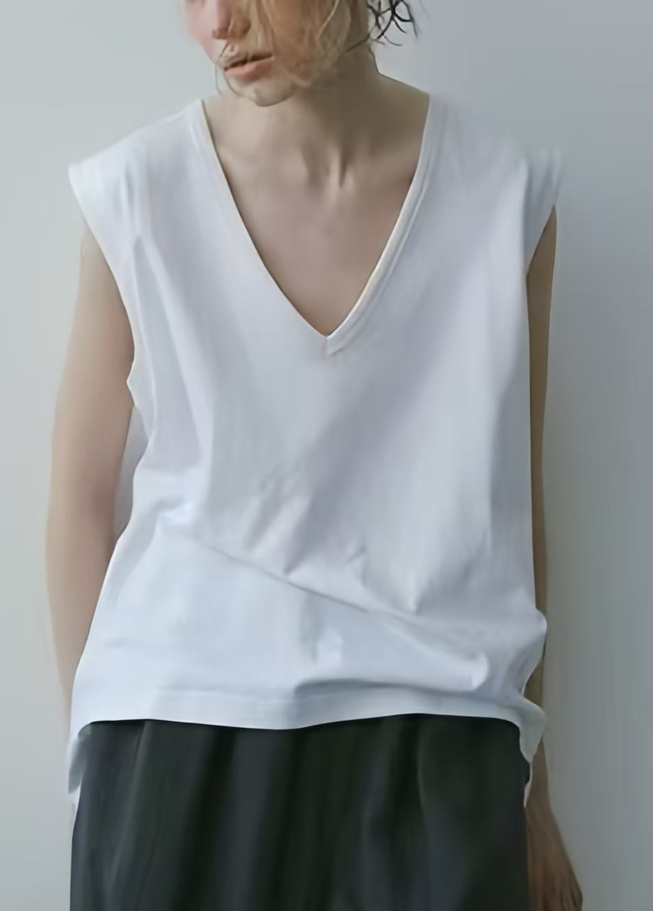 Art White V Neck Cotton Tops Sleeveless
