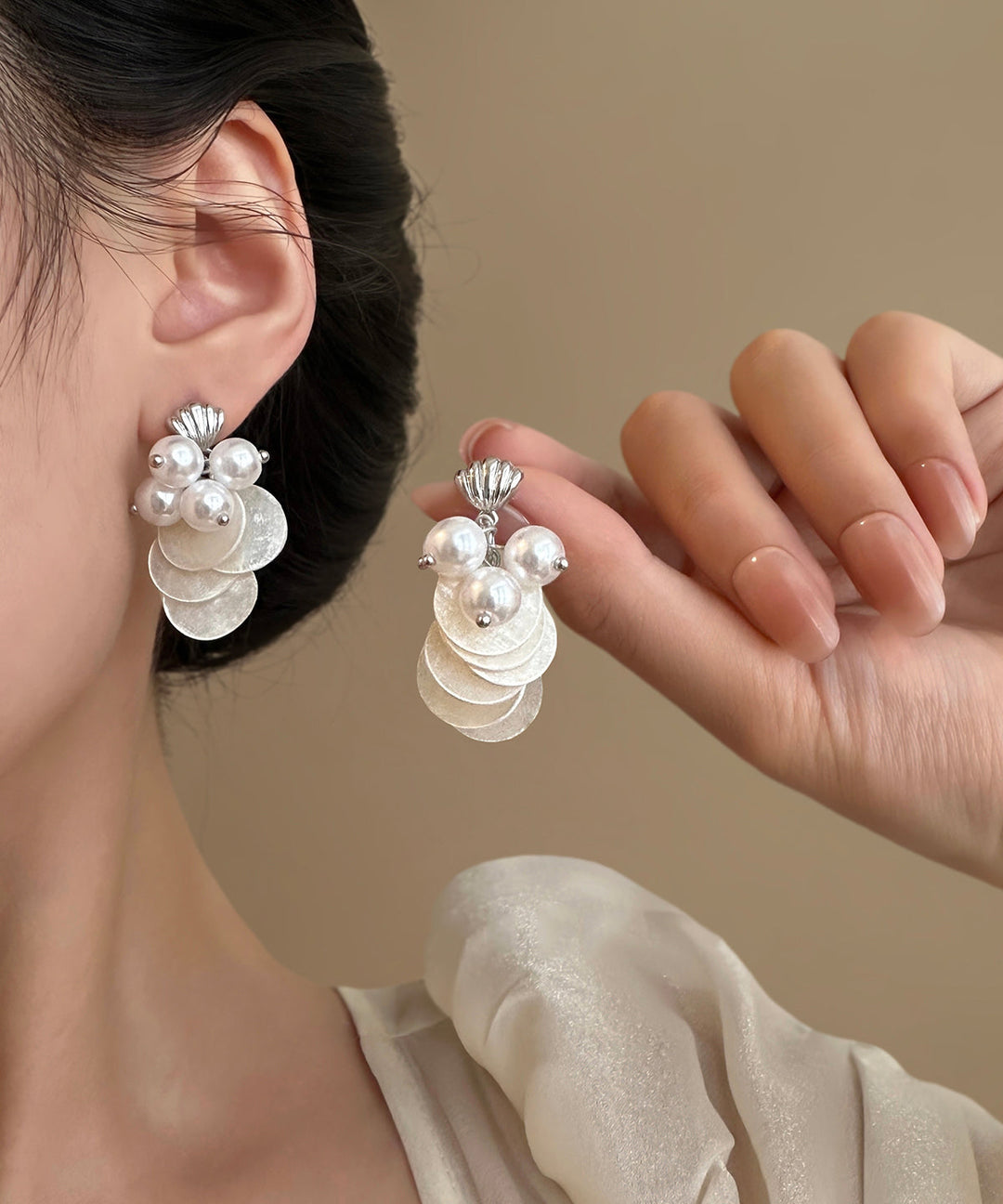 Beach White Copper Pearl Shell Tassel Drop Earrings
