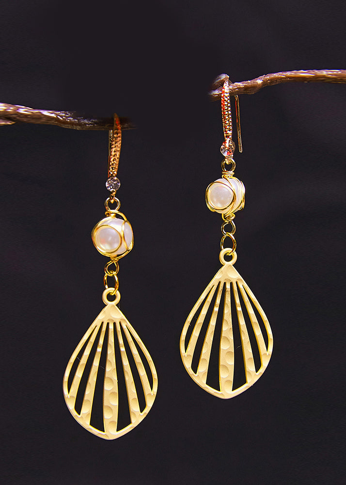 Beautiful Fan-shaped 14K Gold Pearl Drop Earrings