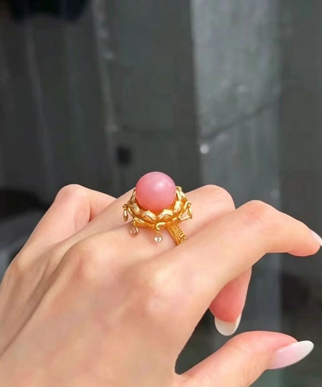 Beautiful Gold Zircon Alloy Lotus Round Bead Rings