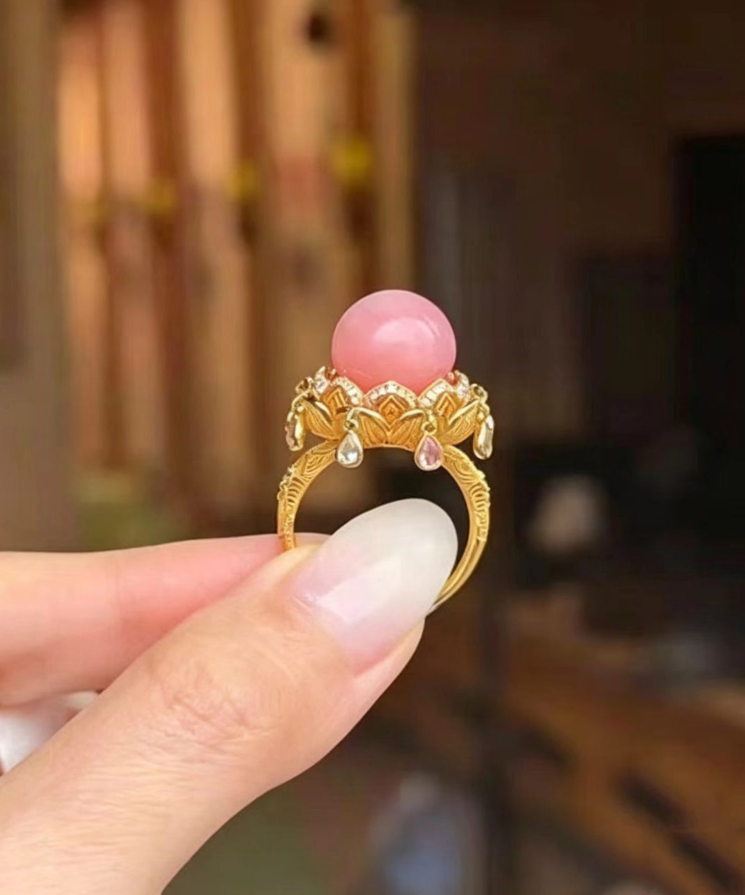 Beautiful Gold Zircon Alloy Lotus Round Bead Rings