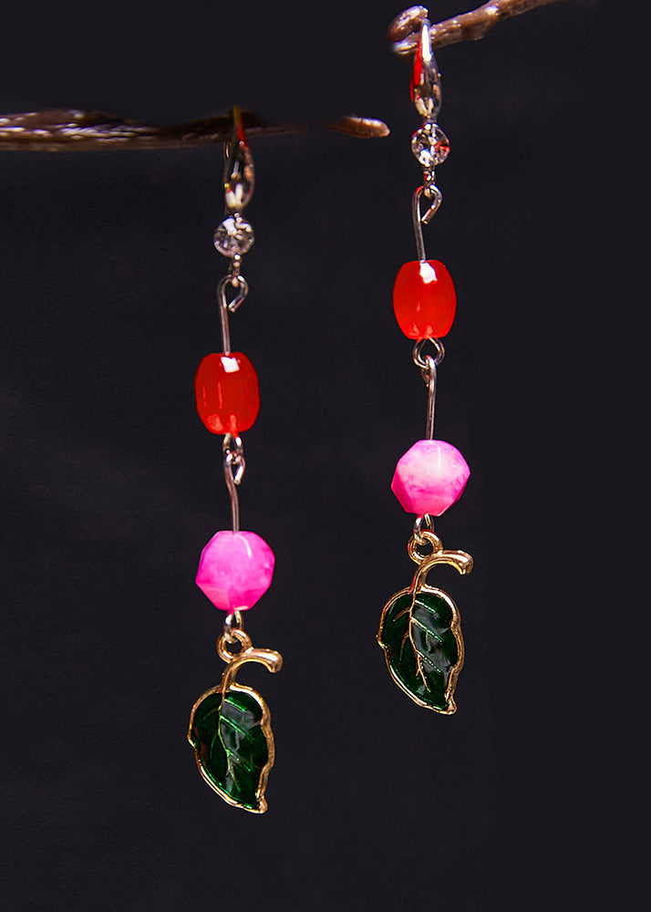 Beautiful Green Leaf Asymmetrical Jade Drop Earrings - Omychic
