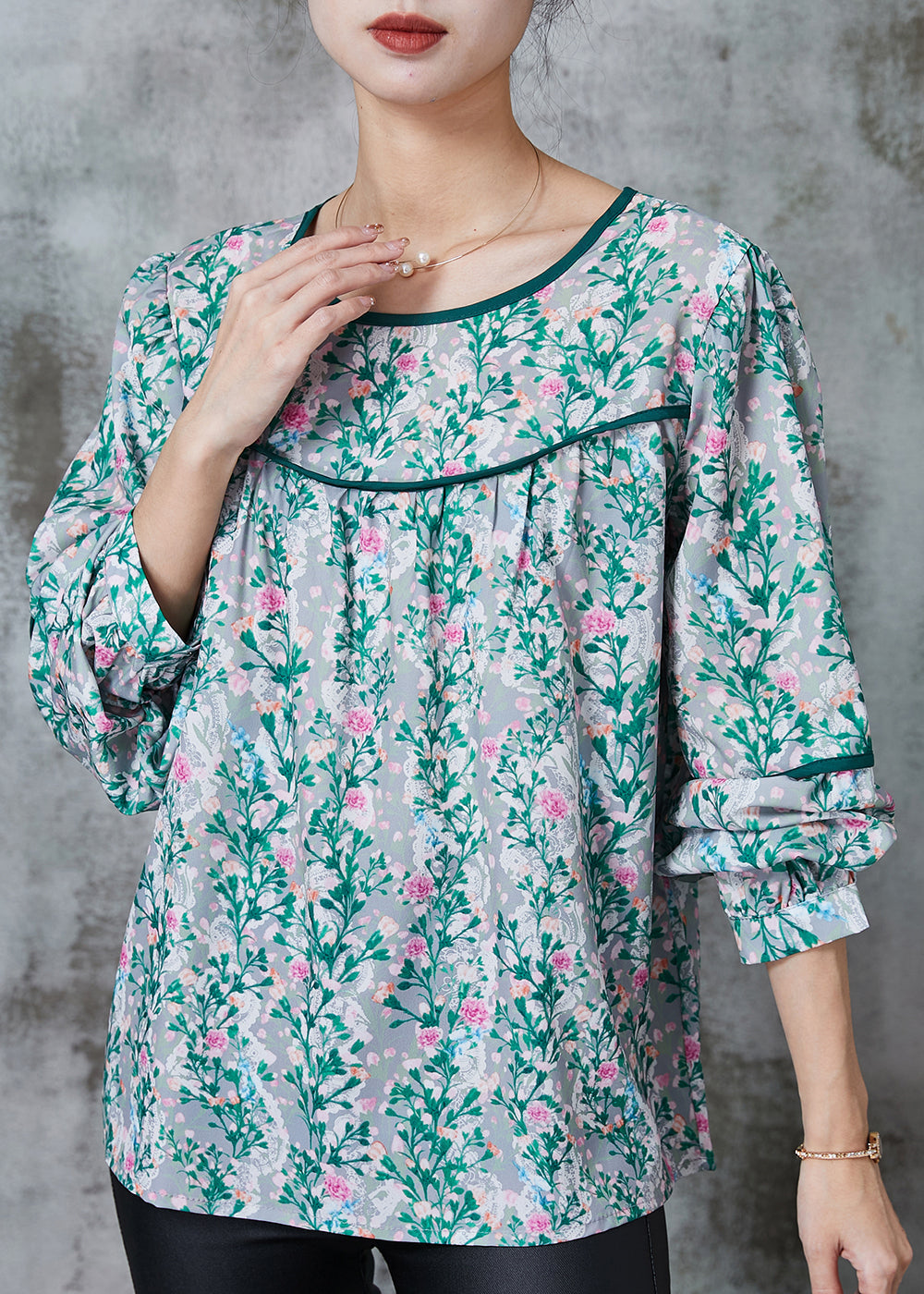 Beautiful Green Print Chiffon Loose Shirt Spring