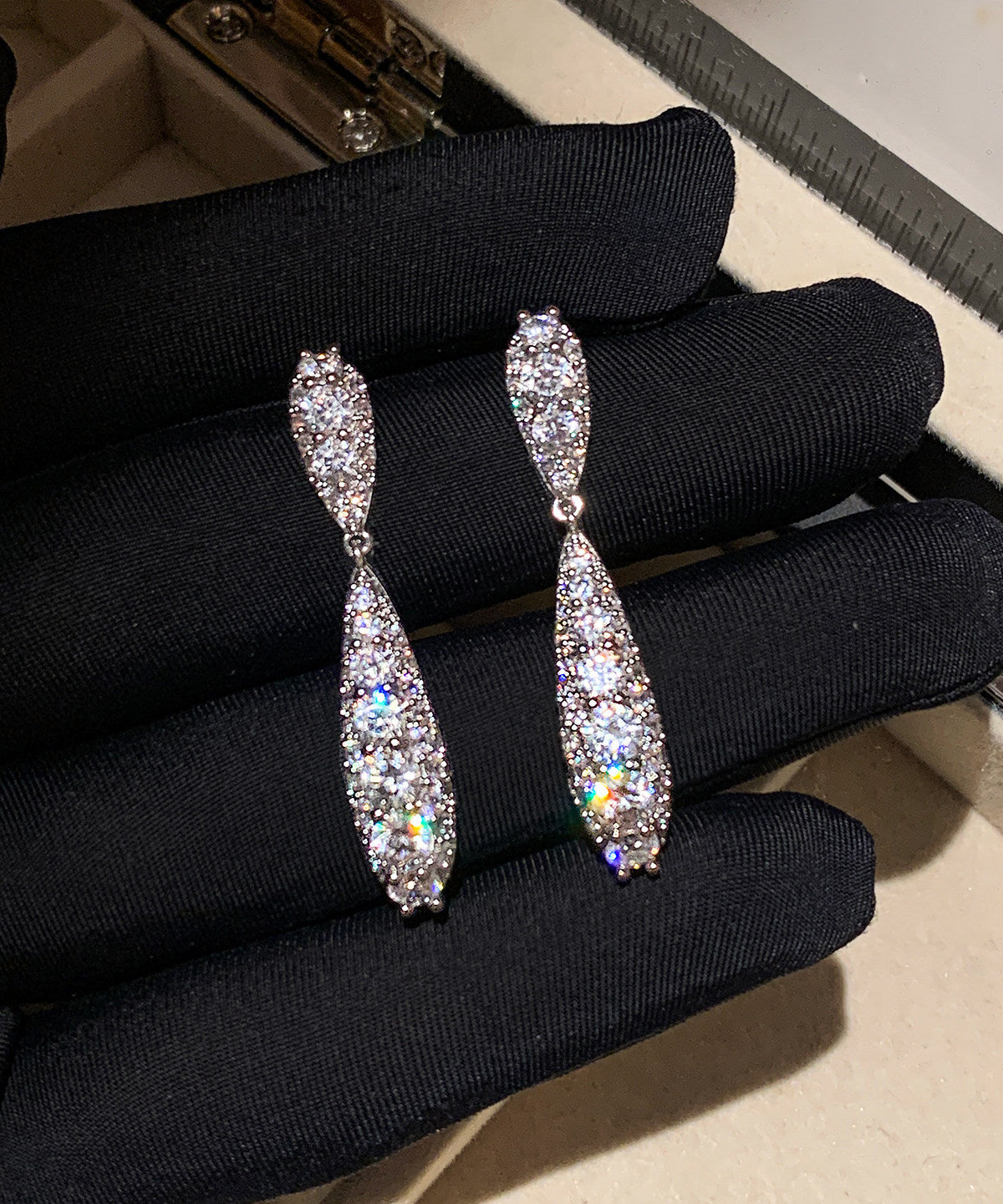 Beautiful High Quality Sparkling Zircon Drop Earrings - Omychic