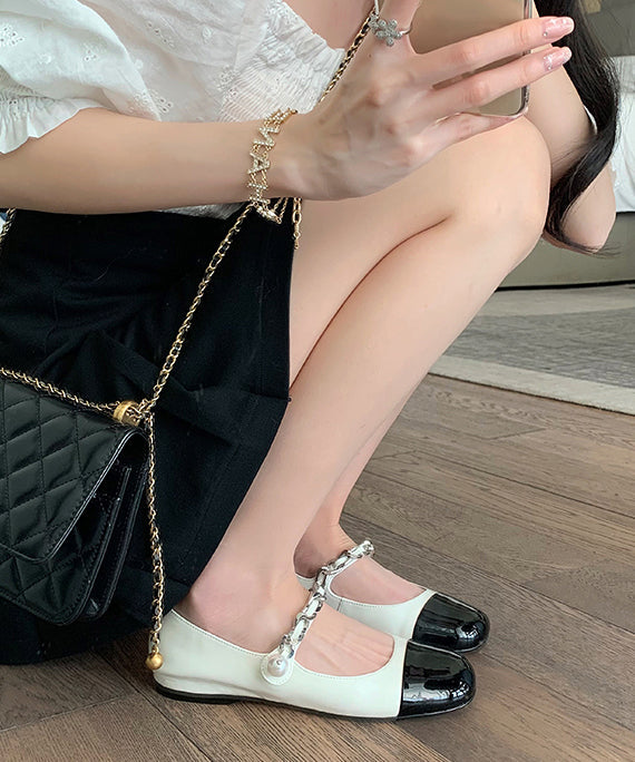 Beautiful Splicing Flat Feet Shoes Silver Faux Leather Buckle Strap