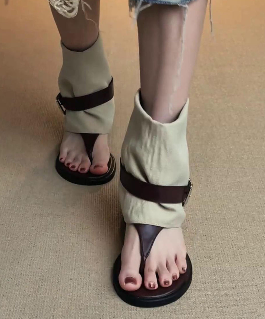 Beautiful Wedge Flip Flops Boots Brown Sheepskin
