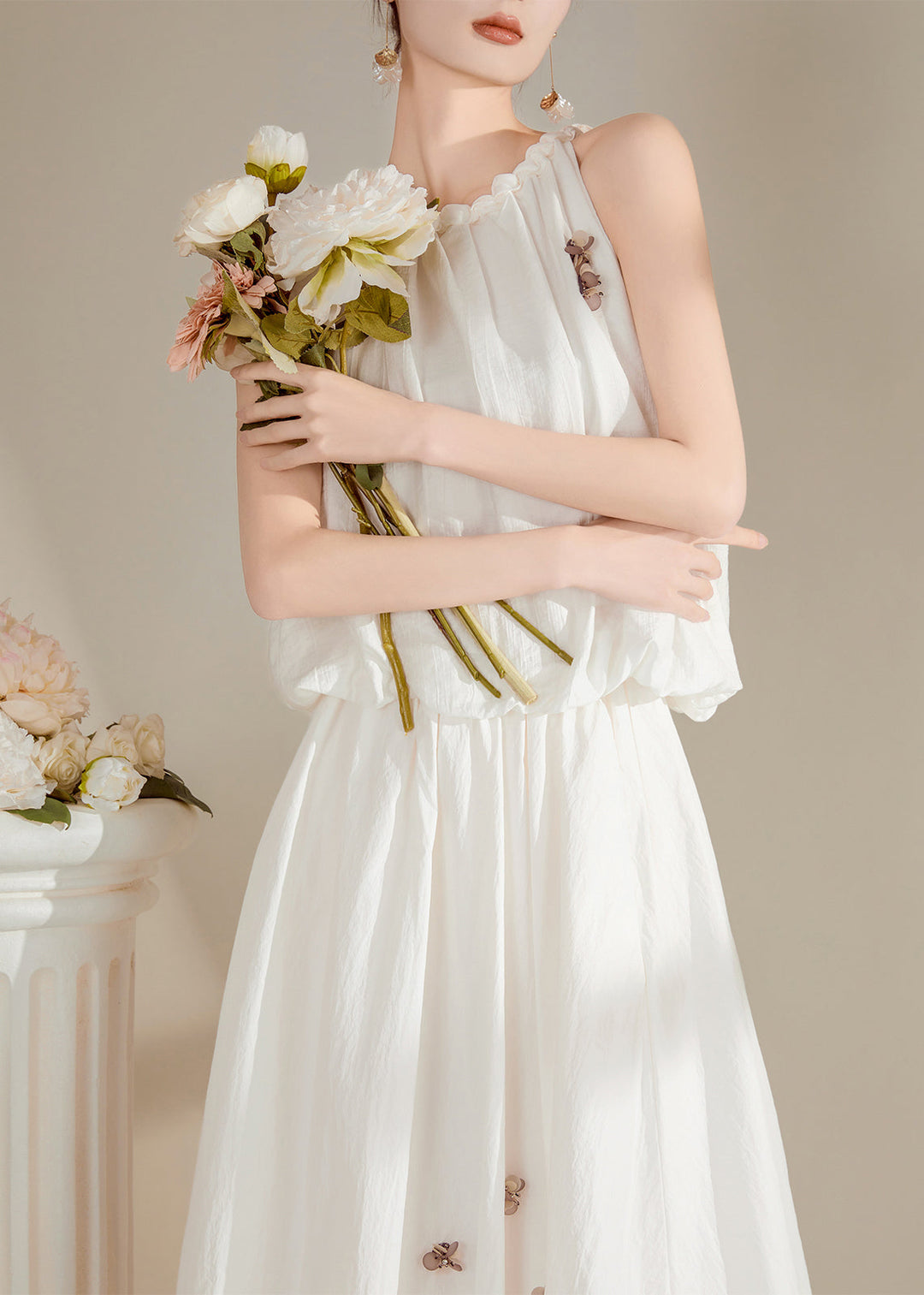 Beautiful White O-Neck Floral Top And Maxi Skirts Two Pieces Set Summer