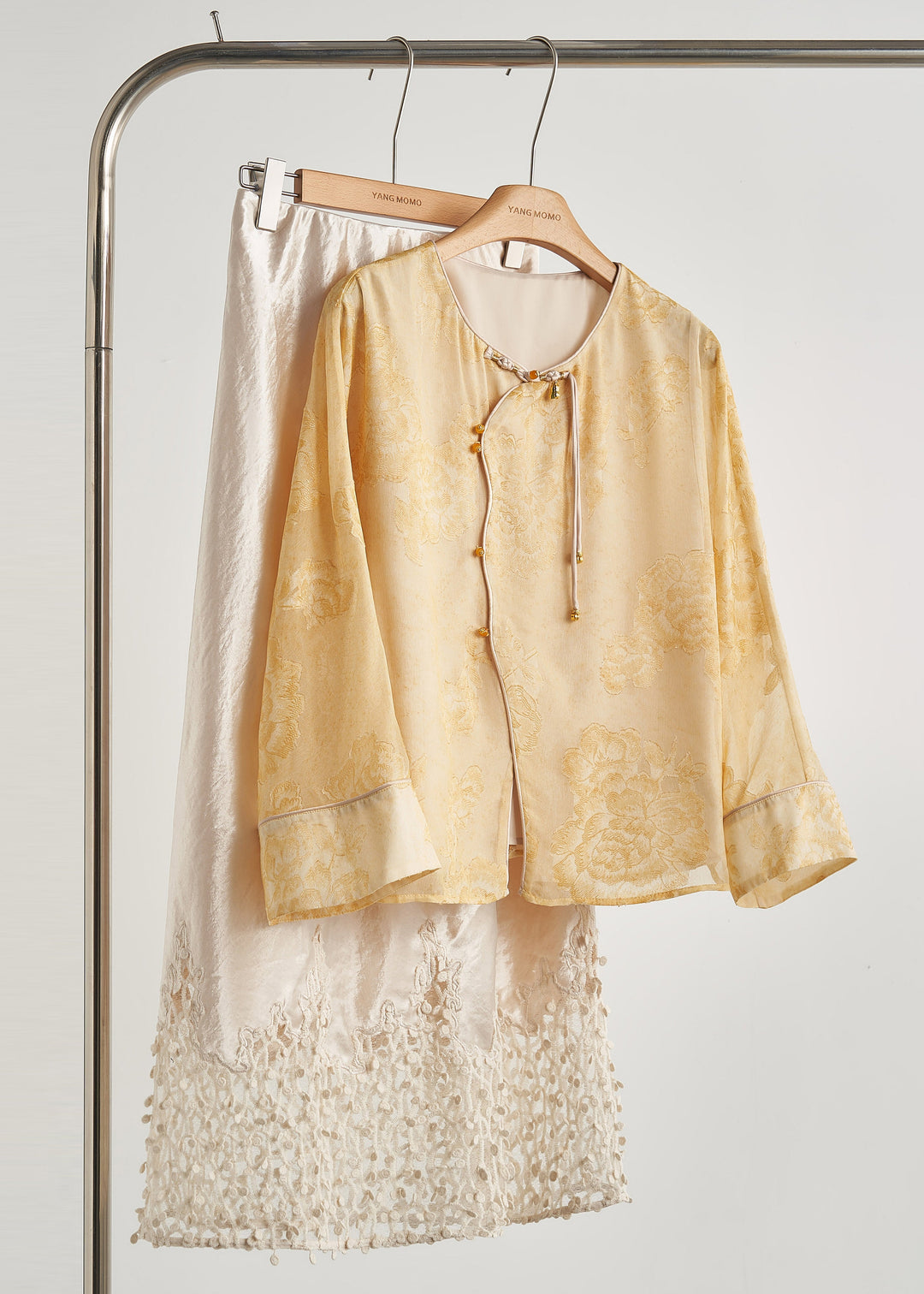 Beautiful Yellow Tasseled Print Silk Coats Fall