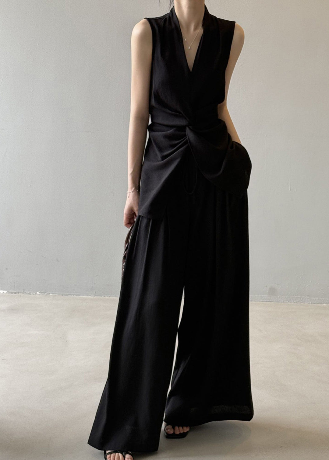 Black Silm Linen Two-Piece Set Asymmetrical Wrinkled Sleeveless