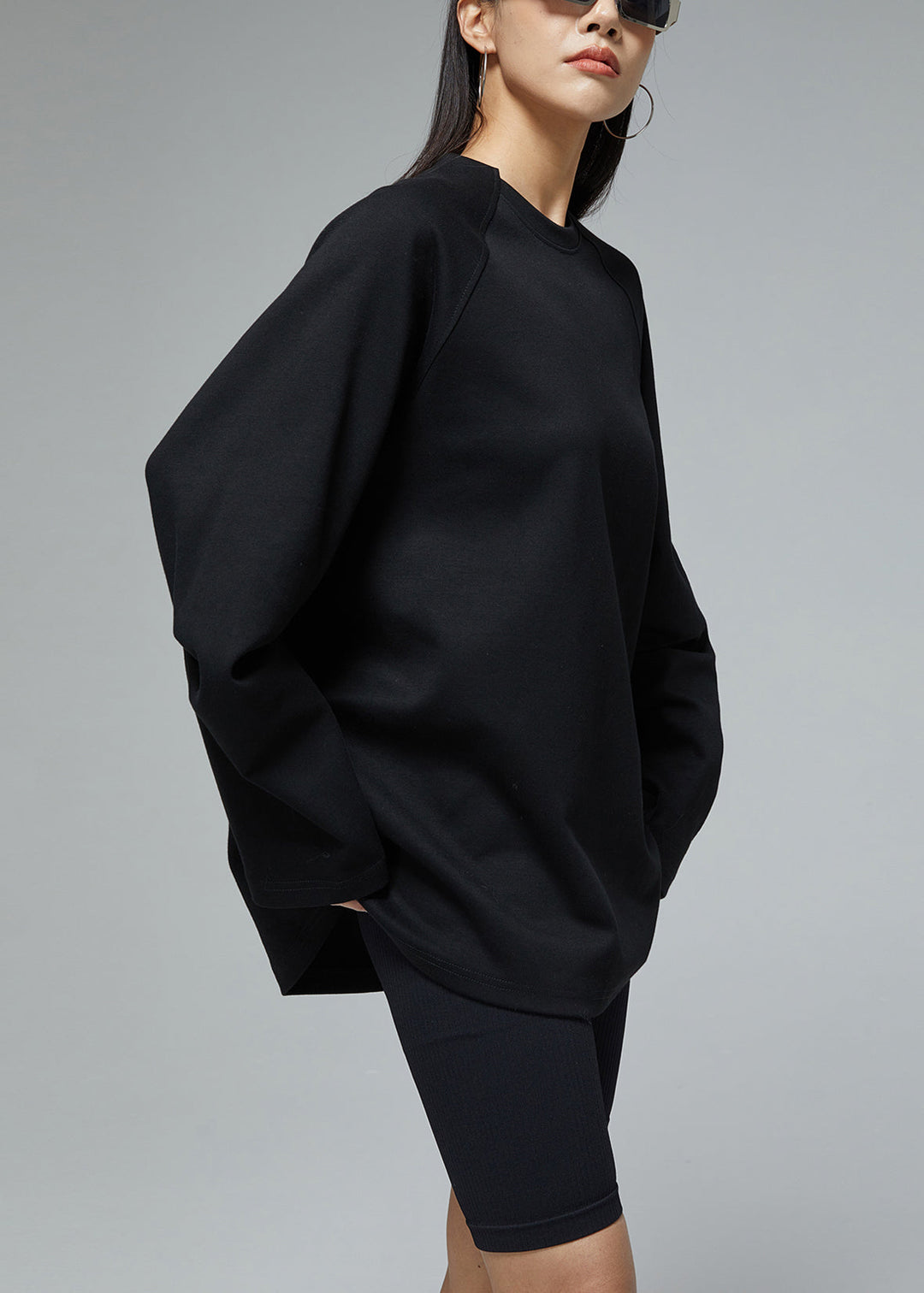 Black Solid Loose Cotton Fall Sweatshirts O Neck