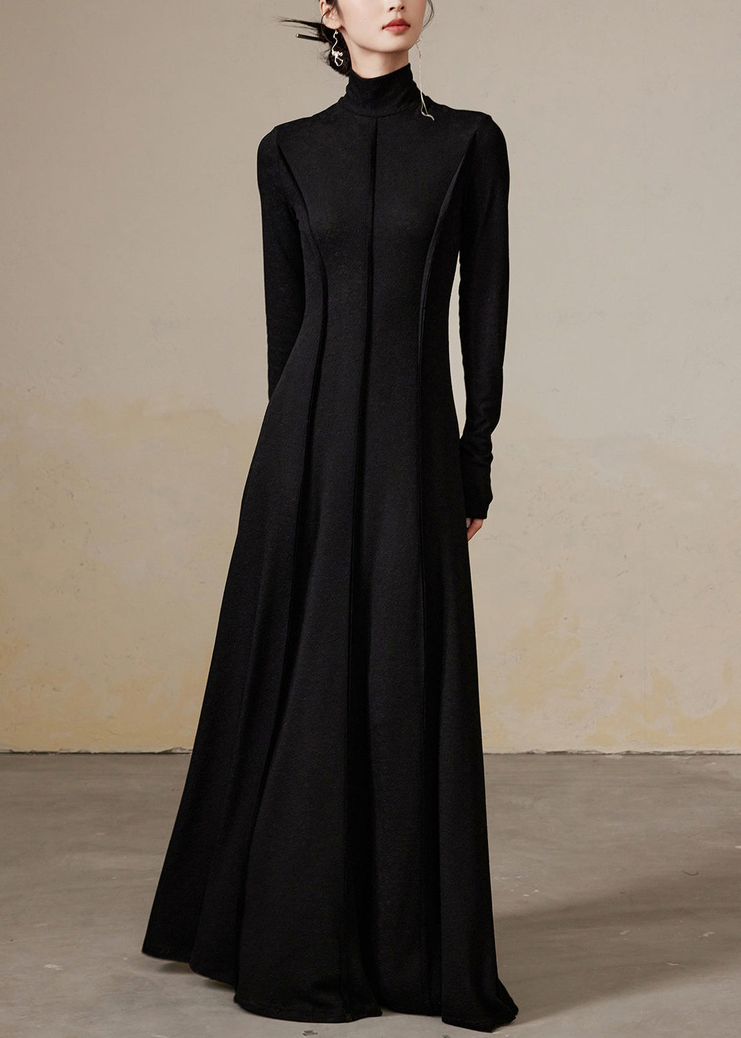 Black Wrinkled Solid Cotton Long Dresses Turtleneck