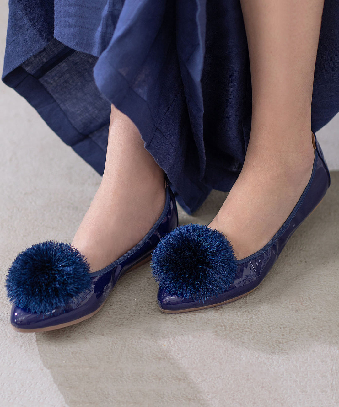 Blue Cowhide Leather Splicing Flat Feet Shoes Pointed Toe