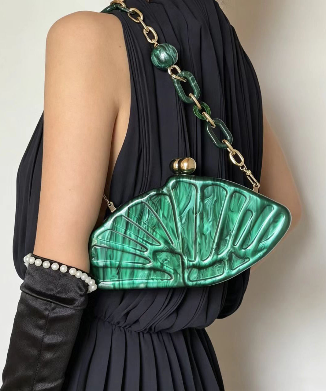 Boho Peacock Green Acrylic Lotus Leaf Shape Clutch