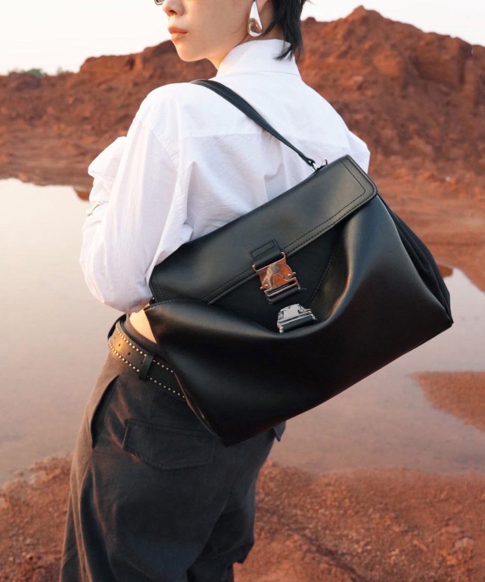 Boutique  Black Large Capacity Durable Calf Leather Shoulder Bag