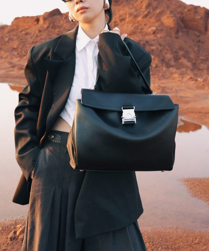 Boutique  Black Large Capacity Durable Calf Leather Shoulder Bag