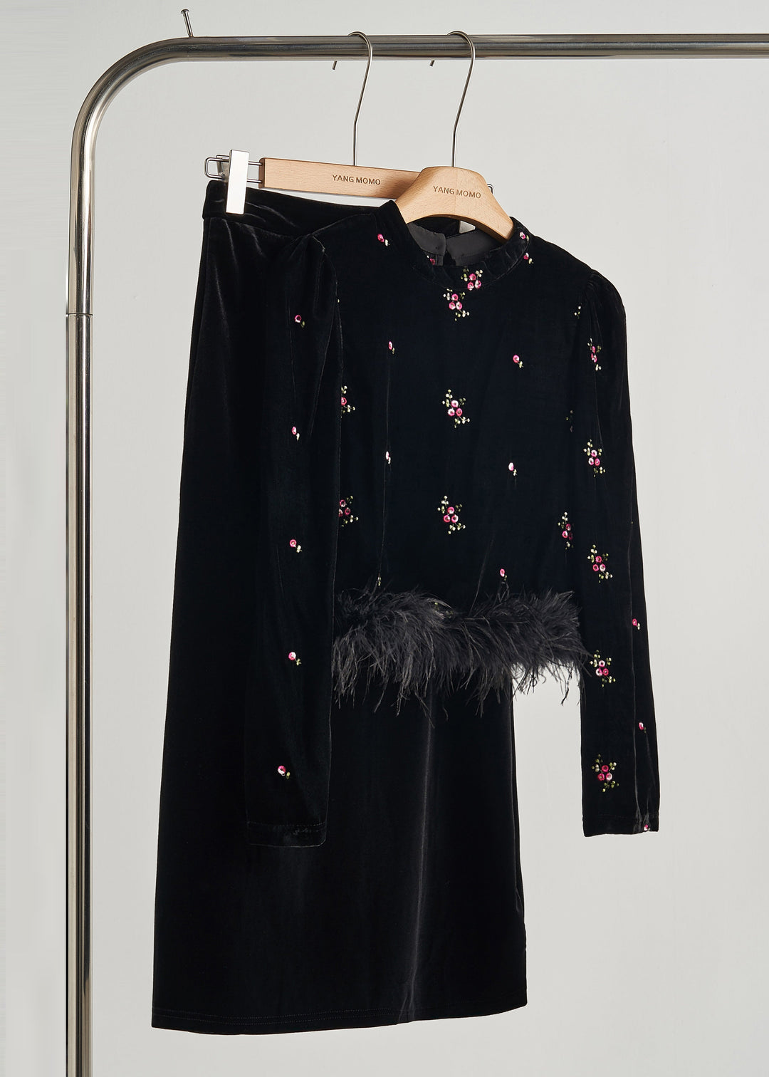 Boutique Black Embroidered Patchwork Feather Silk Velour Tops Fall