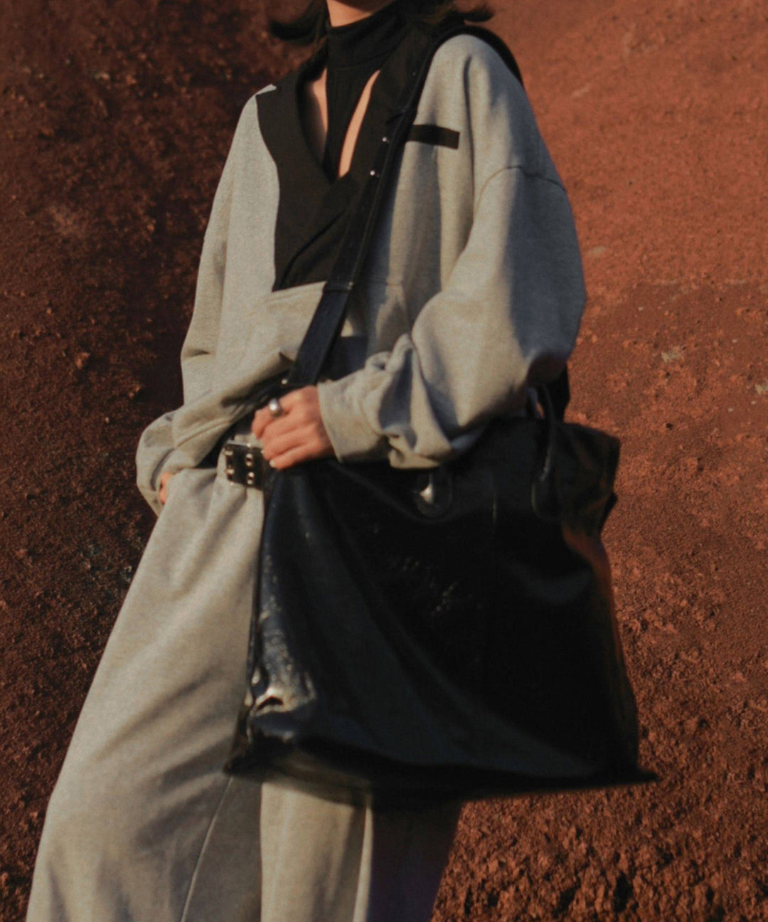 Boutique Black Large Capacity Calf Leather Tote Handbag