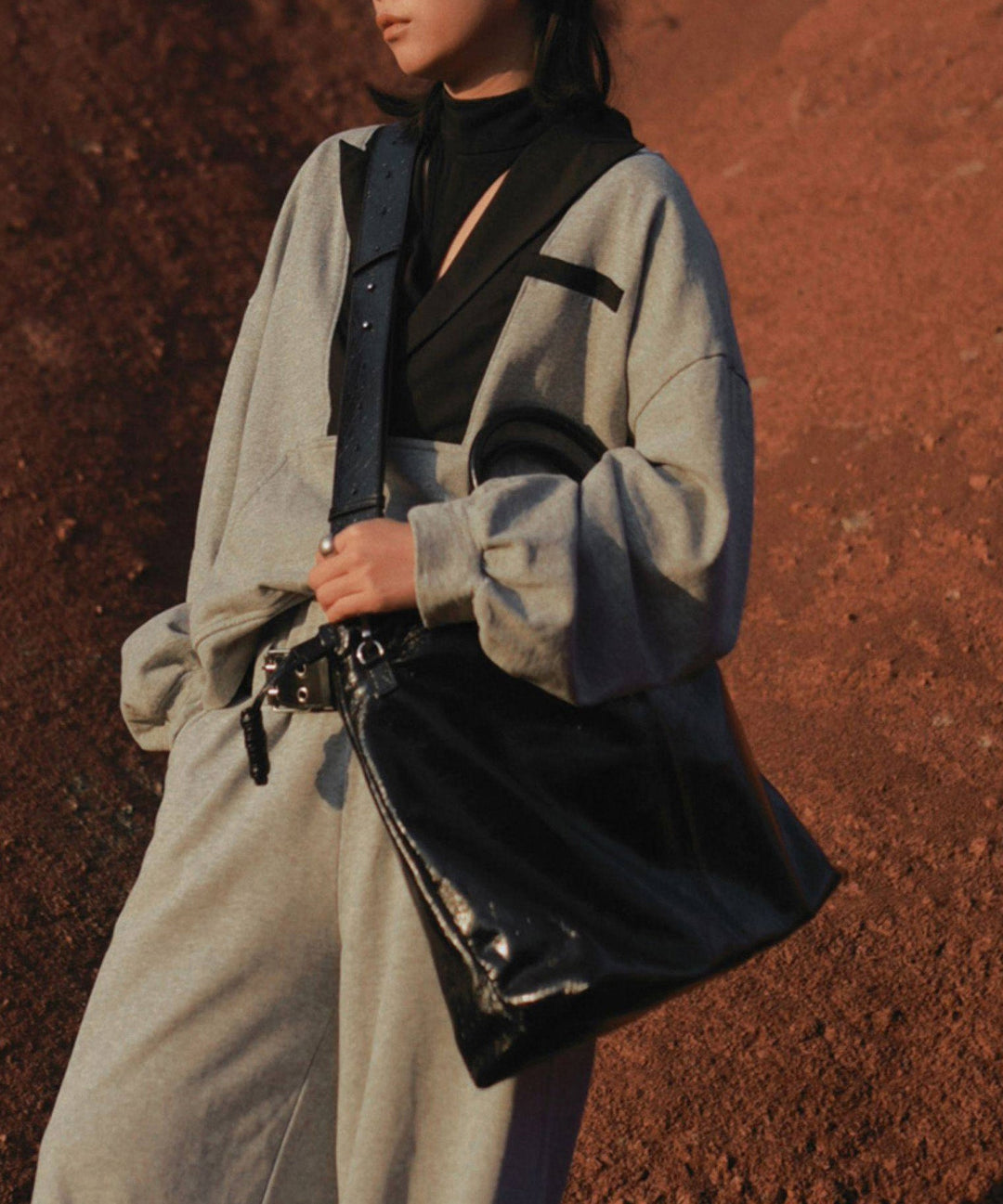 Boutique Black Large Capacity Calf Leather Tote Handbag