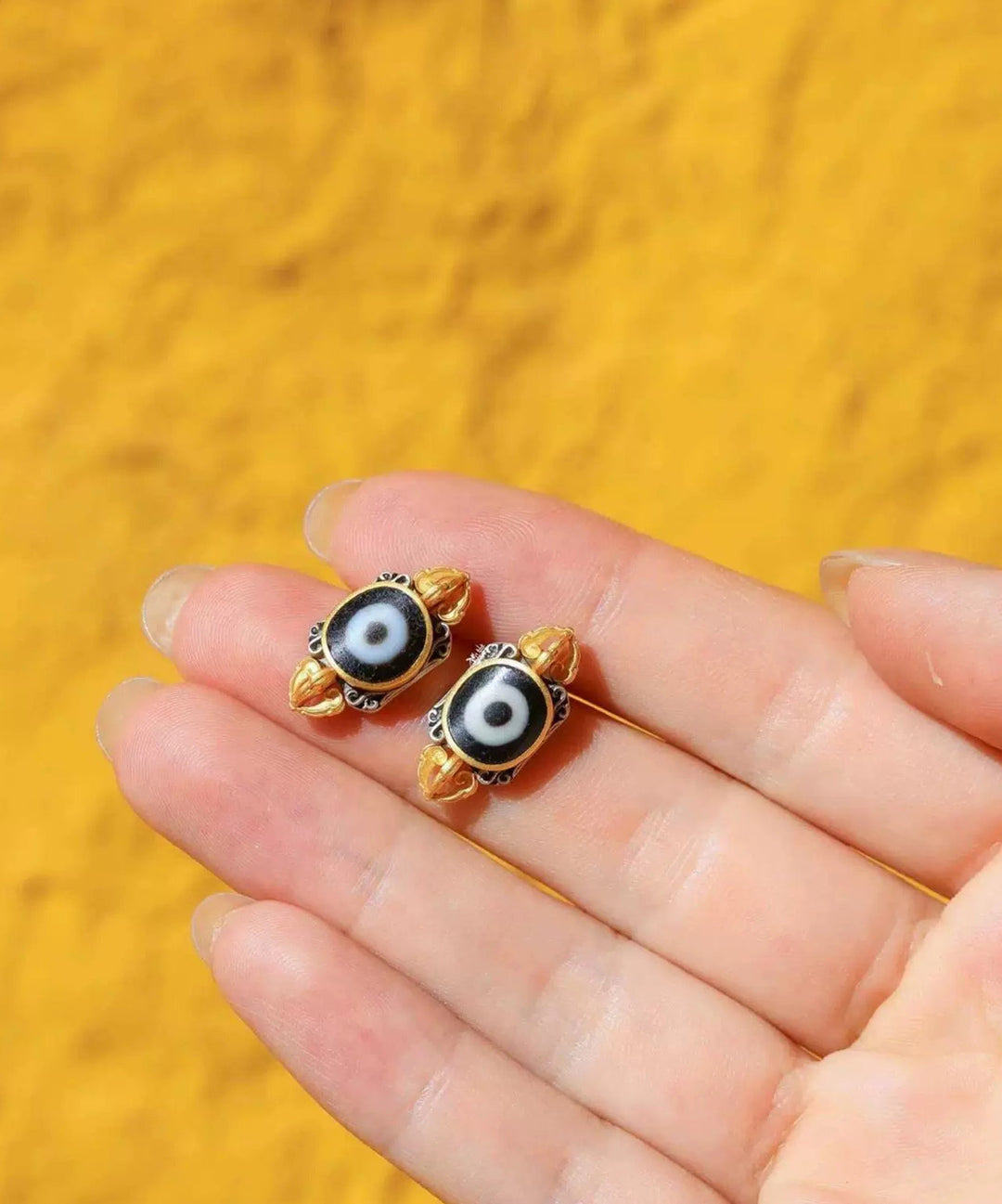 Boutique Gold Sterling Silver Overgild Inlaid Agate Stud Earrings