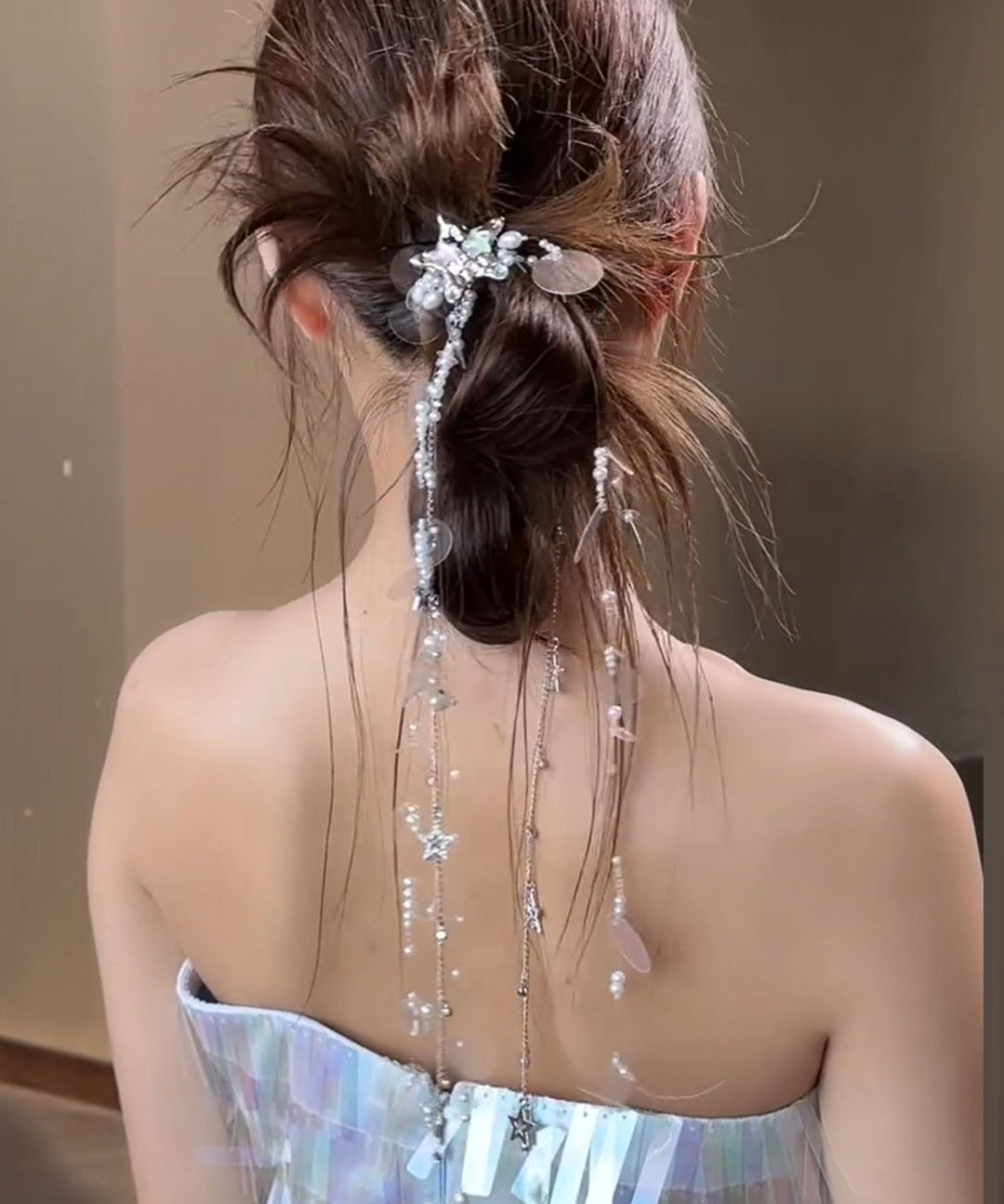 Boutique Silk Acrylic Shell Stars Tassel Hairpin