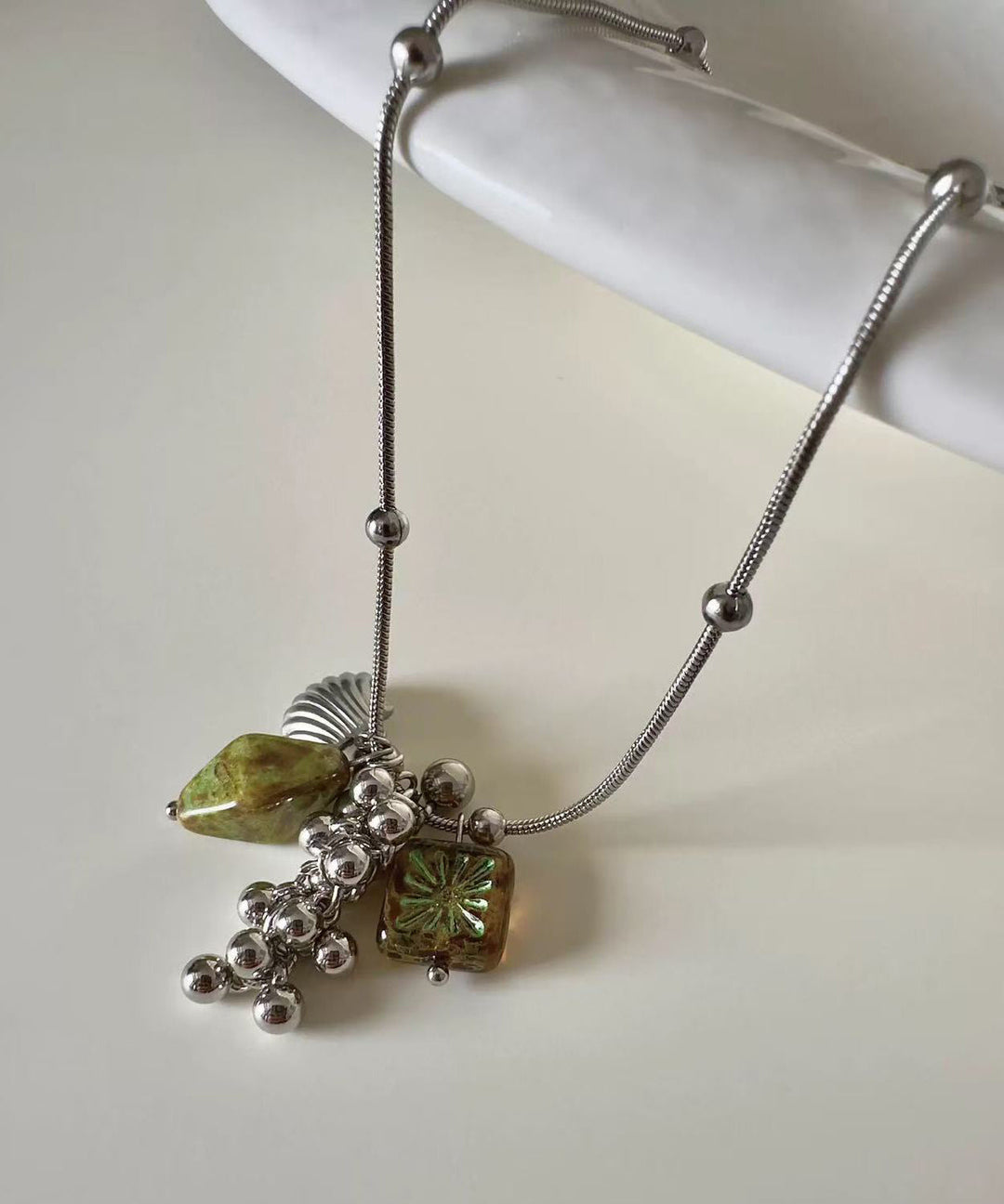 Boutique Silk Czech Glass Titanium Steel Pendant Necklace