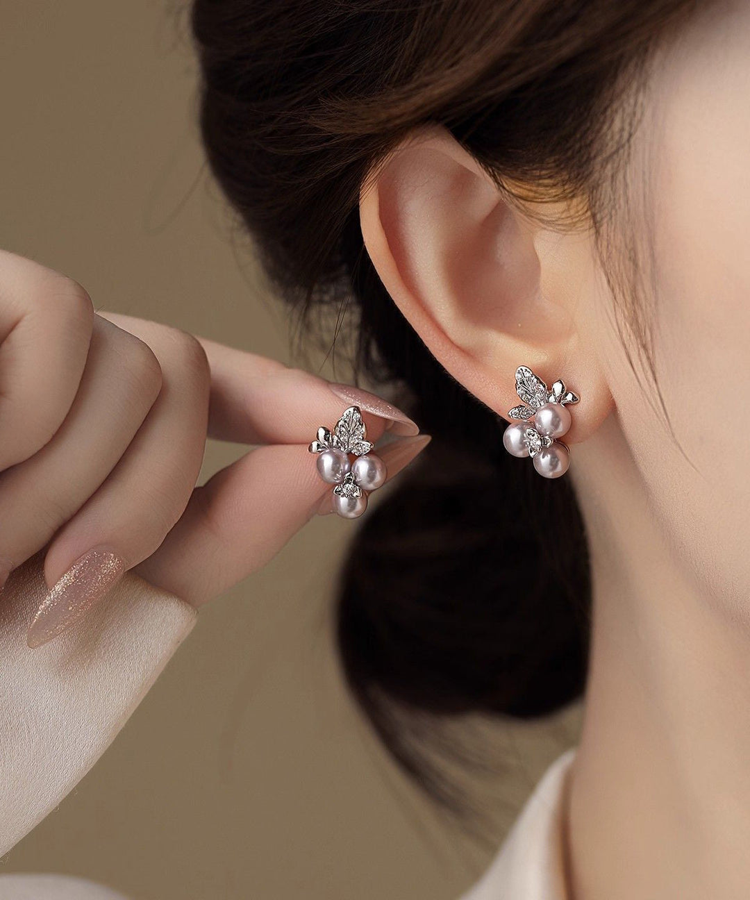 Boutique Silk Sterling Silver Zircon Grape Pearl Stud Earrings