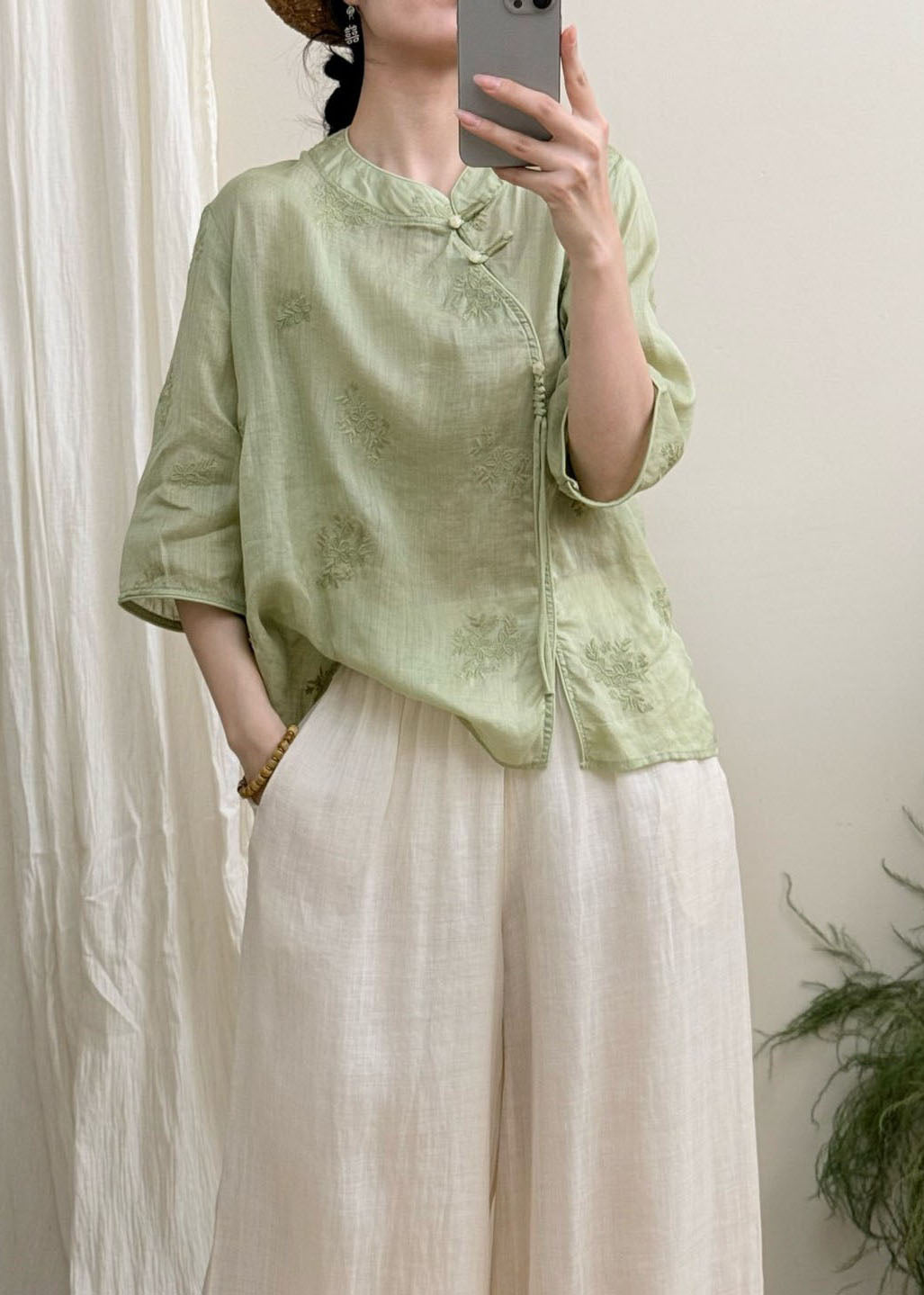 Boutique White Embroidered Oriental Button Linen Blouses Summer