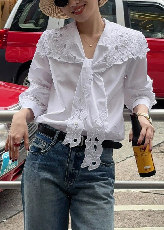 Boutique White Hollow Out Embroidered Lace Up Cotton Top Fall
