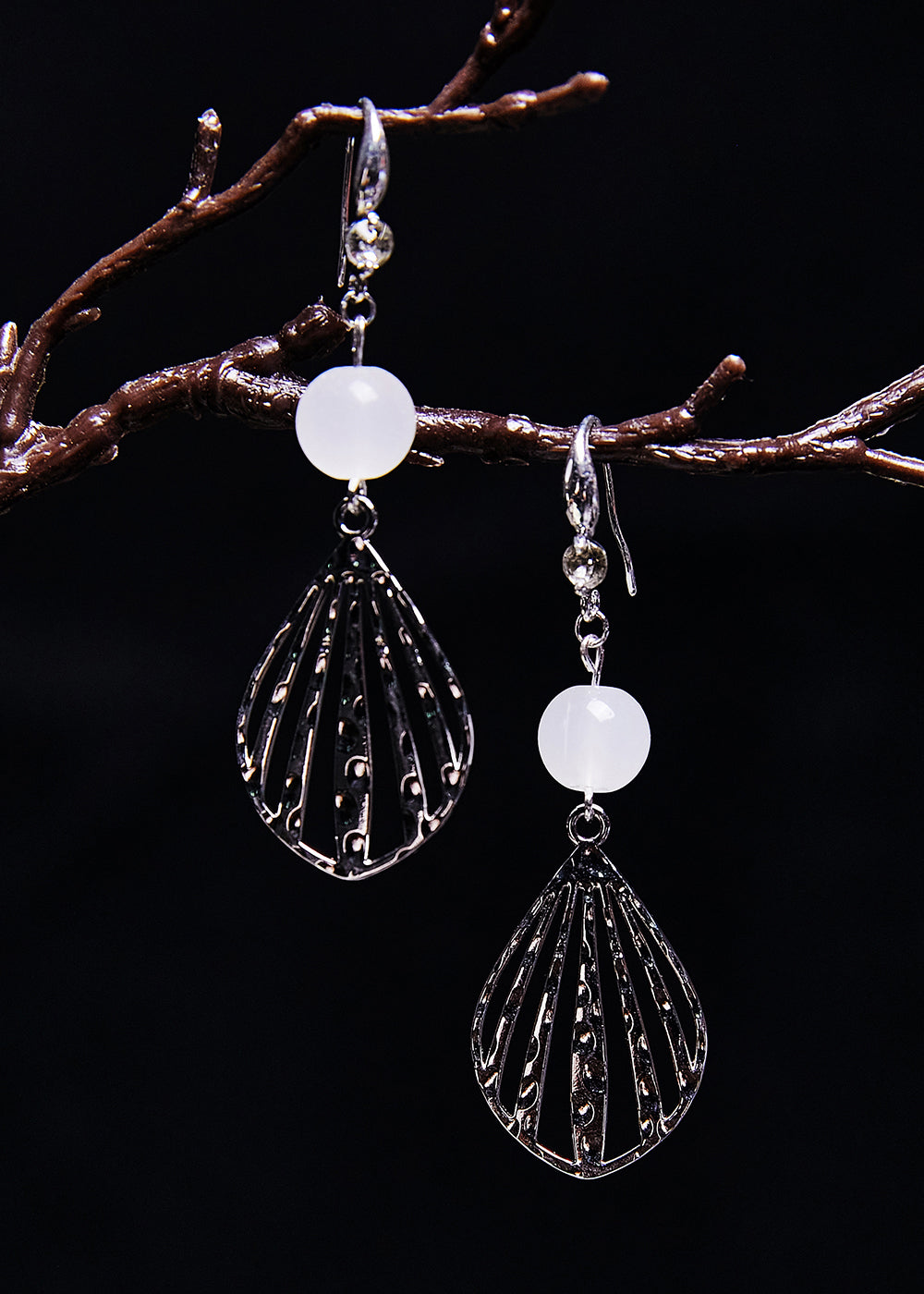 Boutique White Hollow Out Gem Stone Drop Earrings