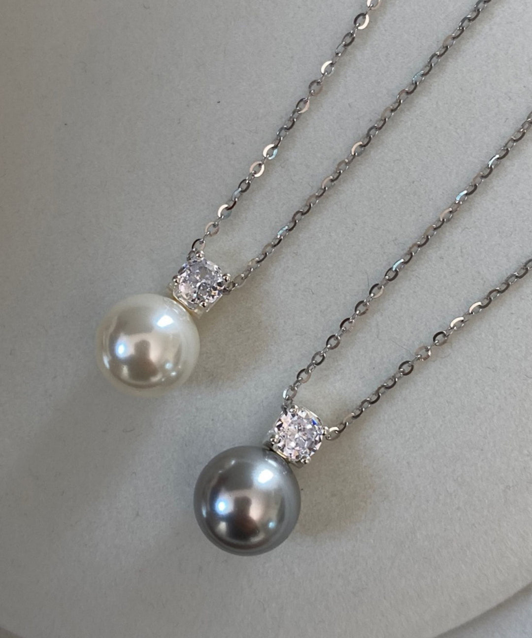 Boutique White Pearl Pendant Silver Necklace