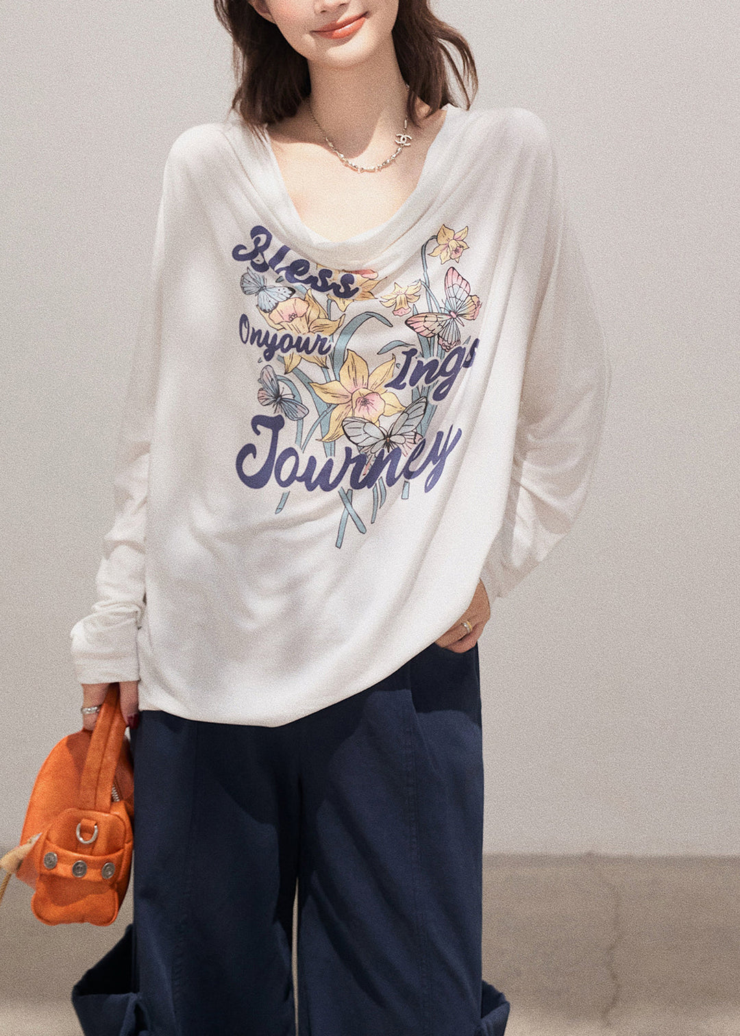 Boutique White Turtle Neck Print Cotton Pullover Sweatshirt Fall