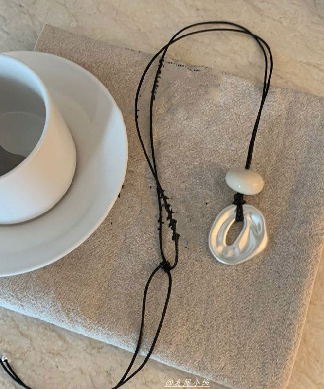 Brief Black Weave Asymmetrical Adjustable Pendant Necklace