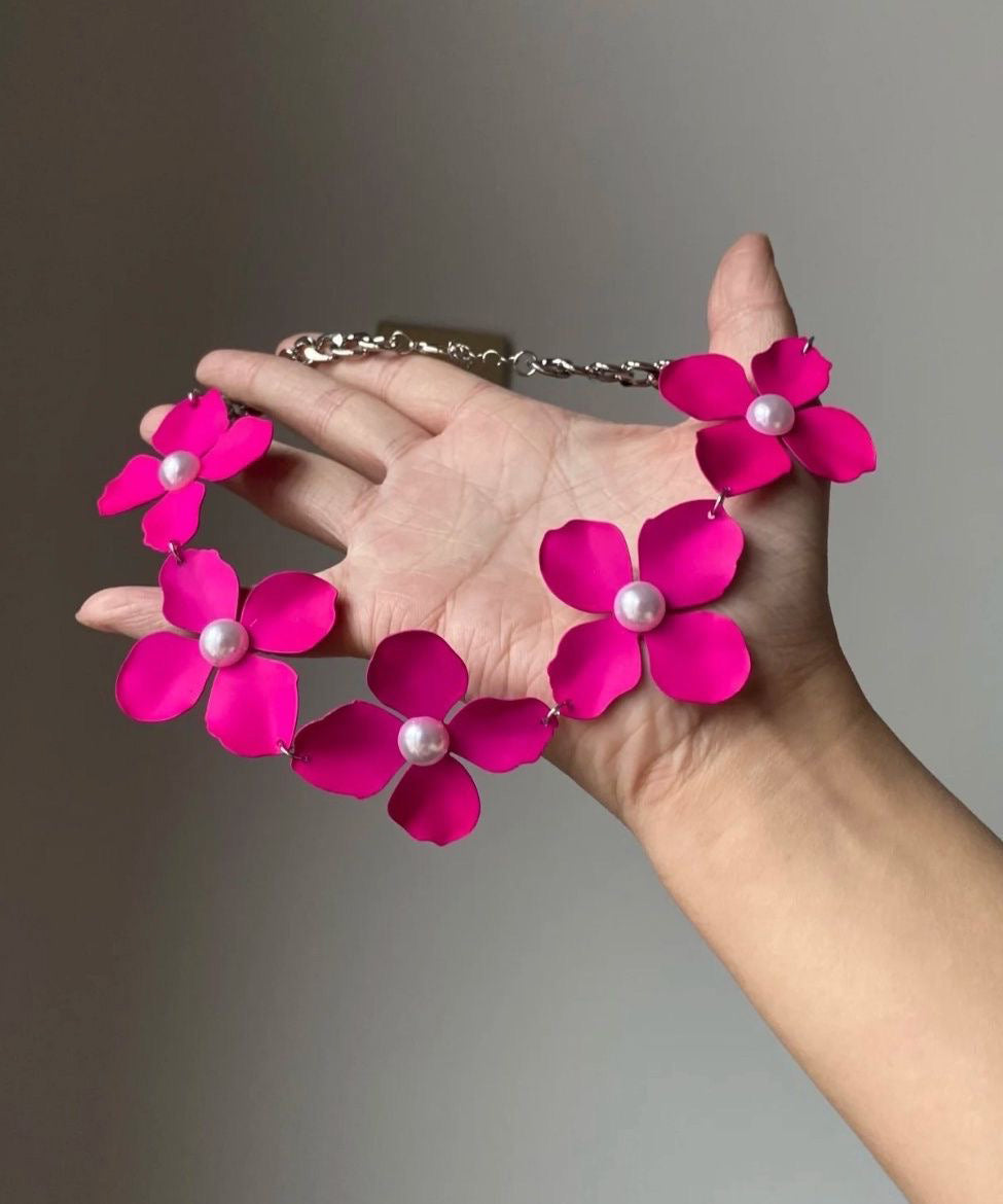 Brief Rose Metal Alloy Pearl Flora Princess Necklace