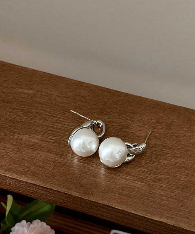 Brief Silk Copper Alloy Pearl Stud Earrings
