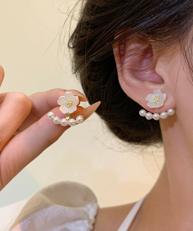 Brief White Copper Overgild Pearl Floral Stud Earrings