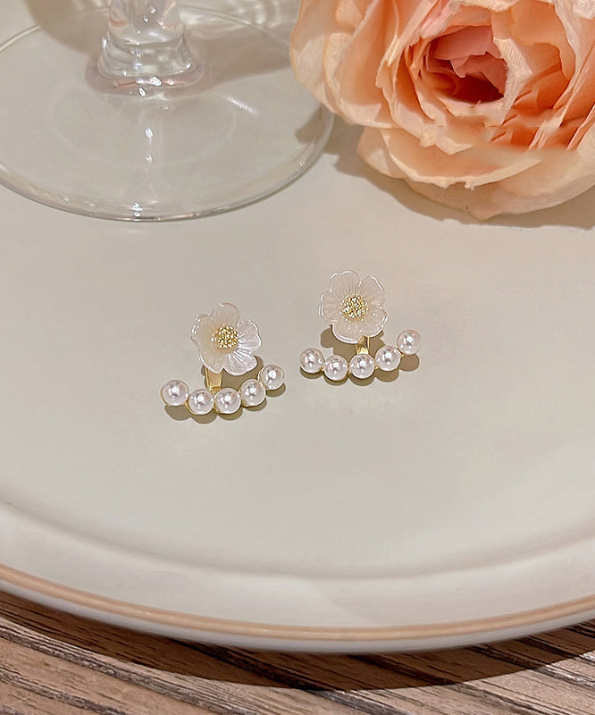 Brief White Copper Overgild Pearl Floral Stud Earrings