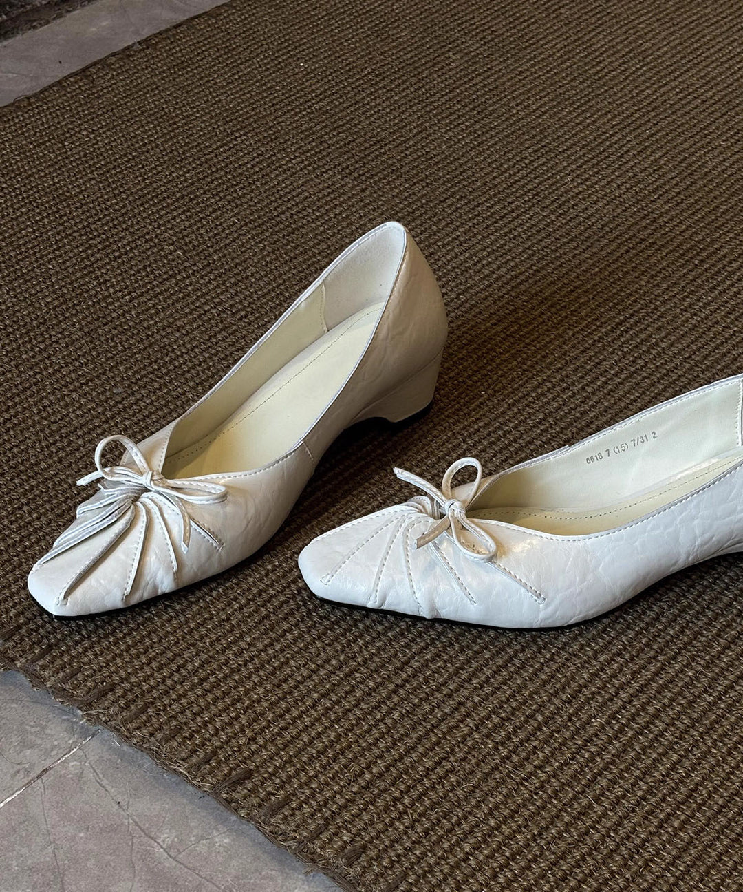 Brown Bow Splicing Sheepskin Chunky Shoes For Women