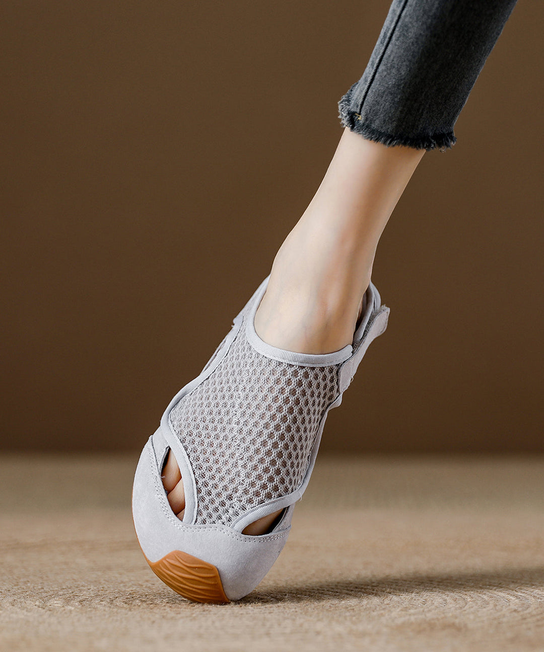 Brown Hollow Out Breathable Mesh Splicing Walking Sandals