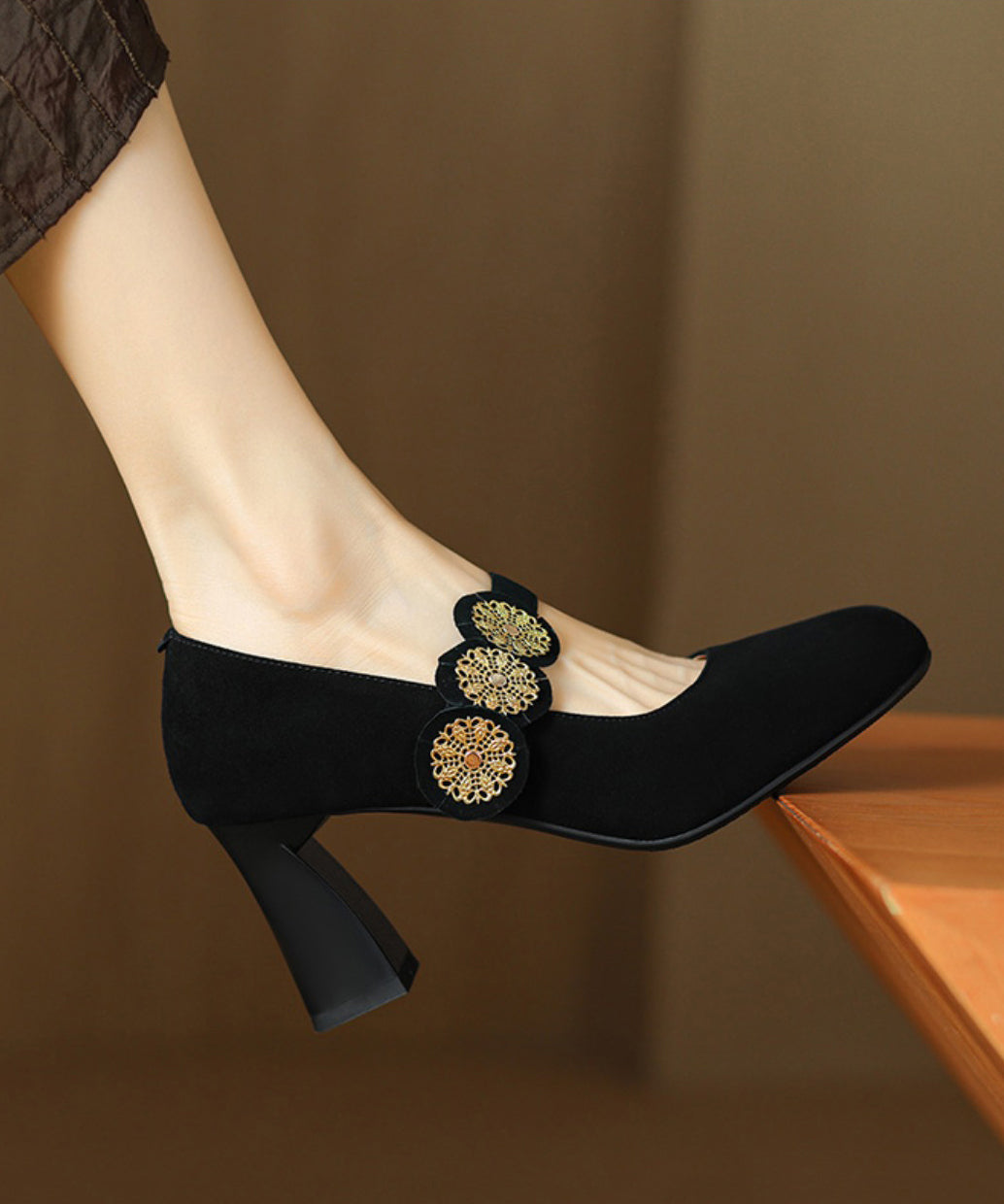 Brown Suede Splicing French High Heels Buckle Strap