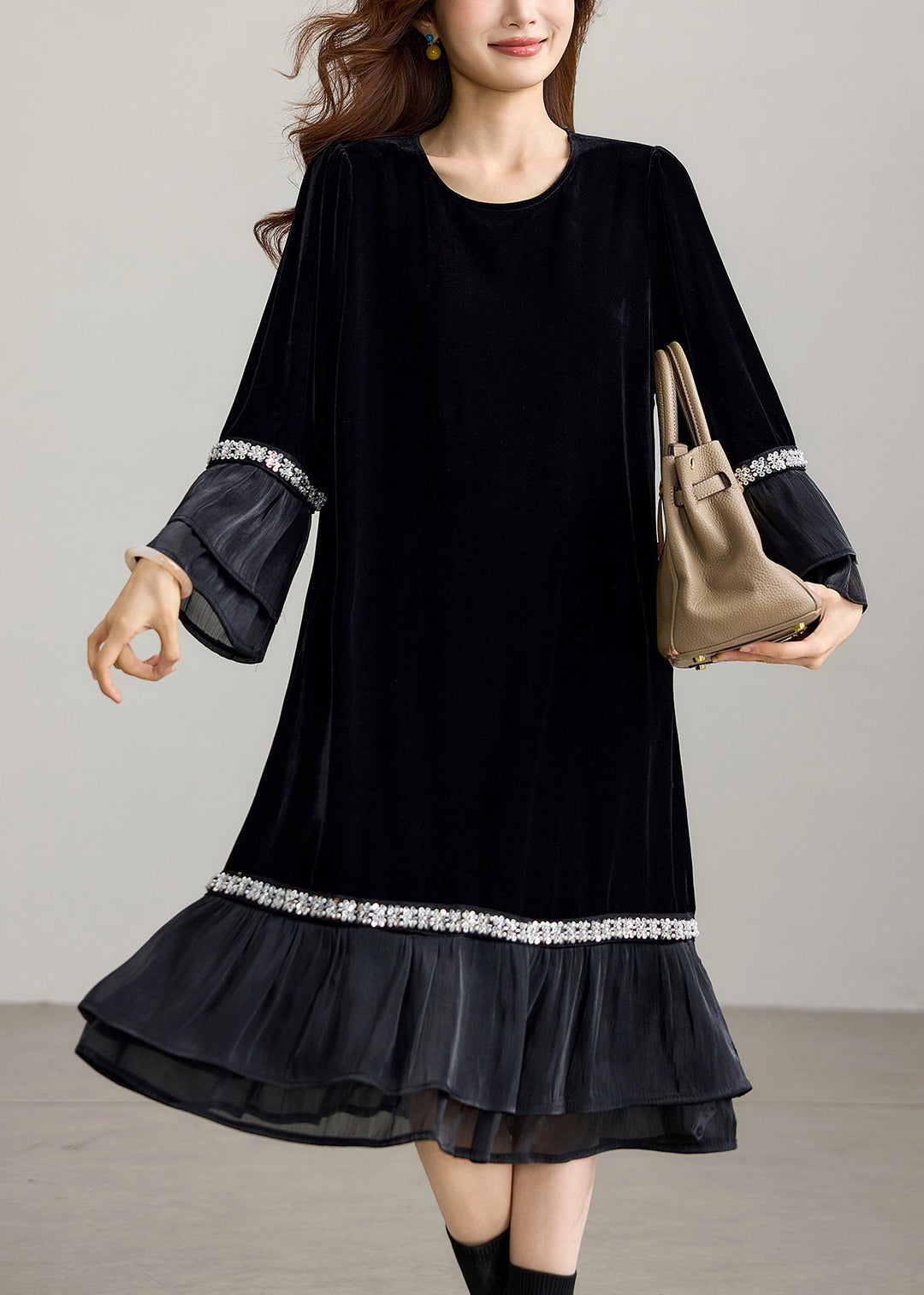 Casual Black O-Neck Sequins Ruffled Patchwork Velvet Vacation Dresses Fall