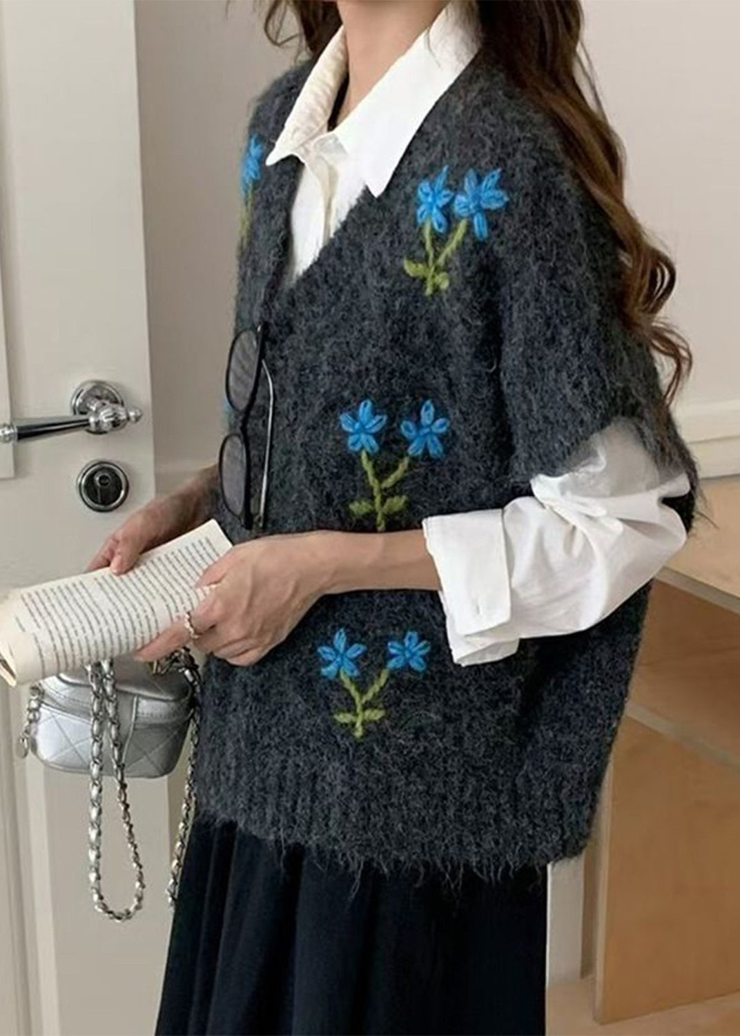 Casual Dark Grey Embroidered Floral Knit Waistcoats Sleeveless