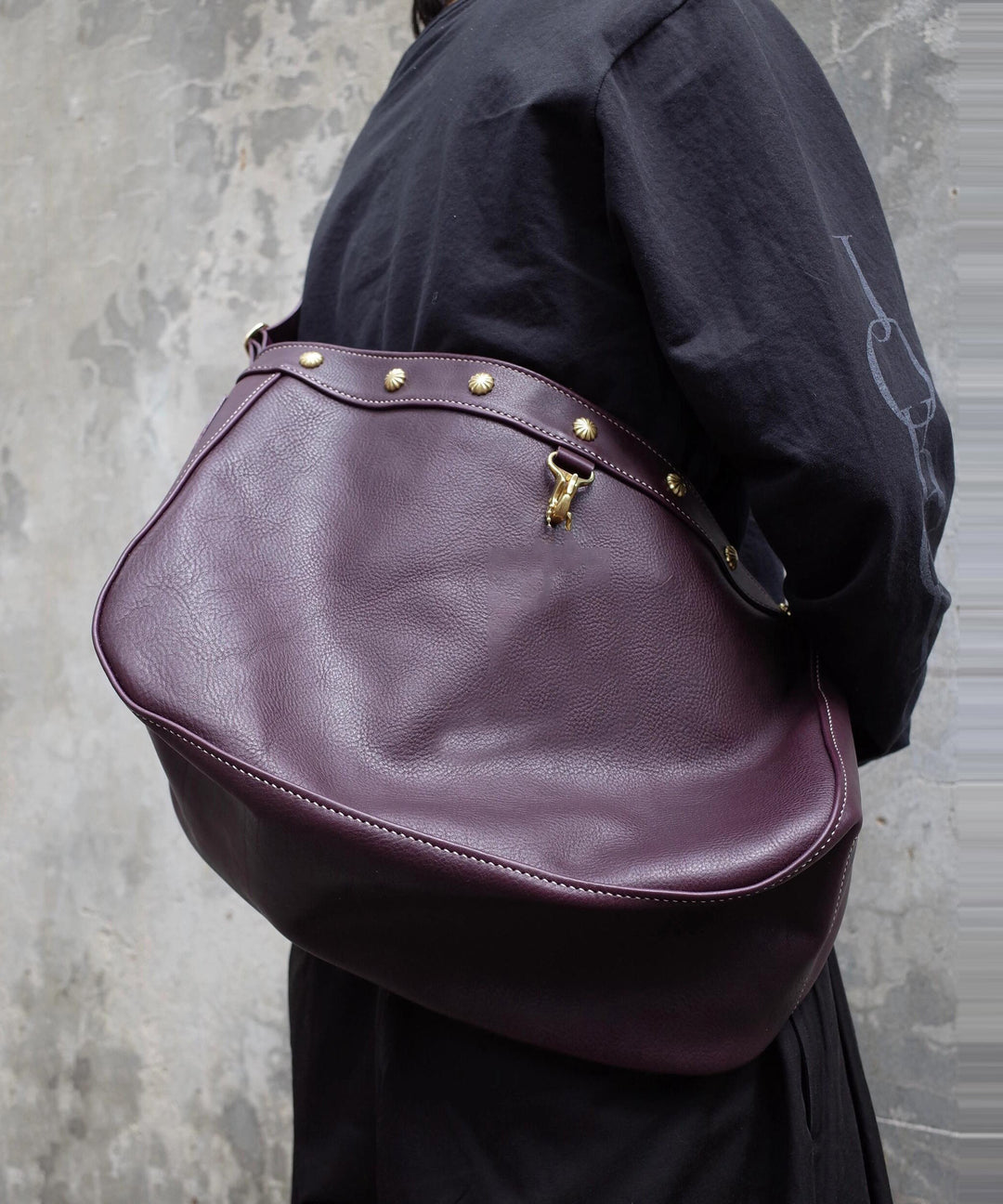 Casual Dull Purple Rivet Large Capacity Faux Leather Messenger Bag