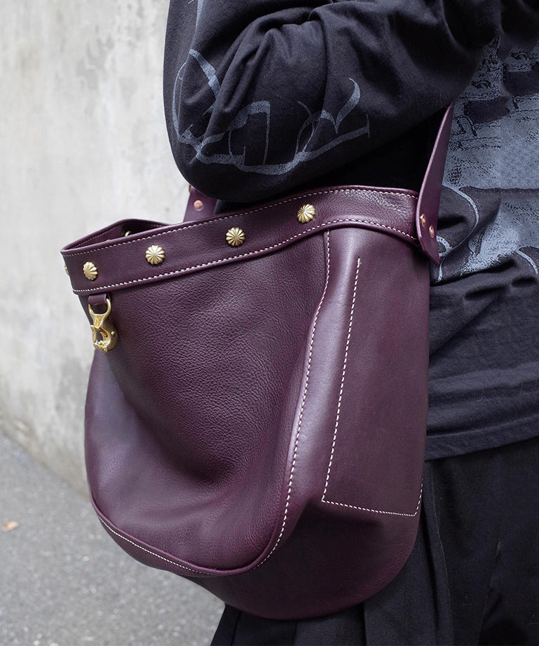 Casual Dull Purple Rivet Large Capacity Faux Leather Messenger Bag