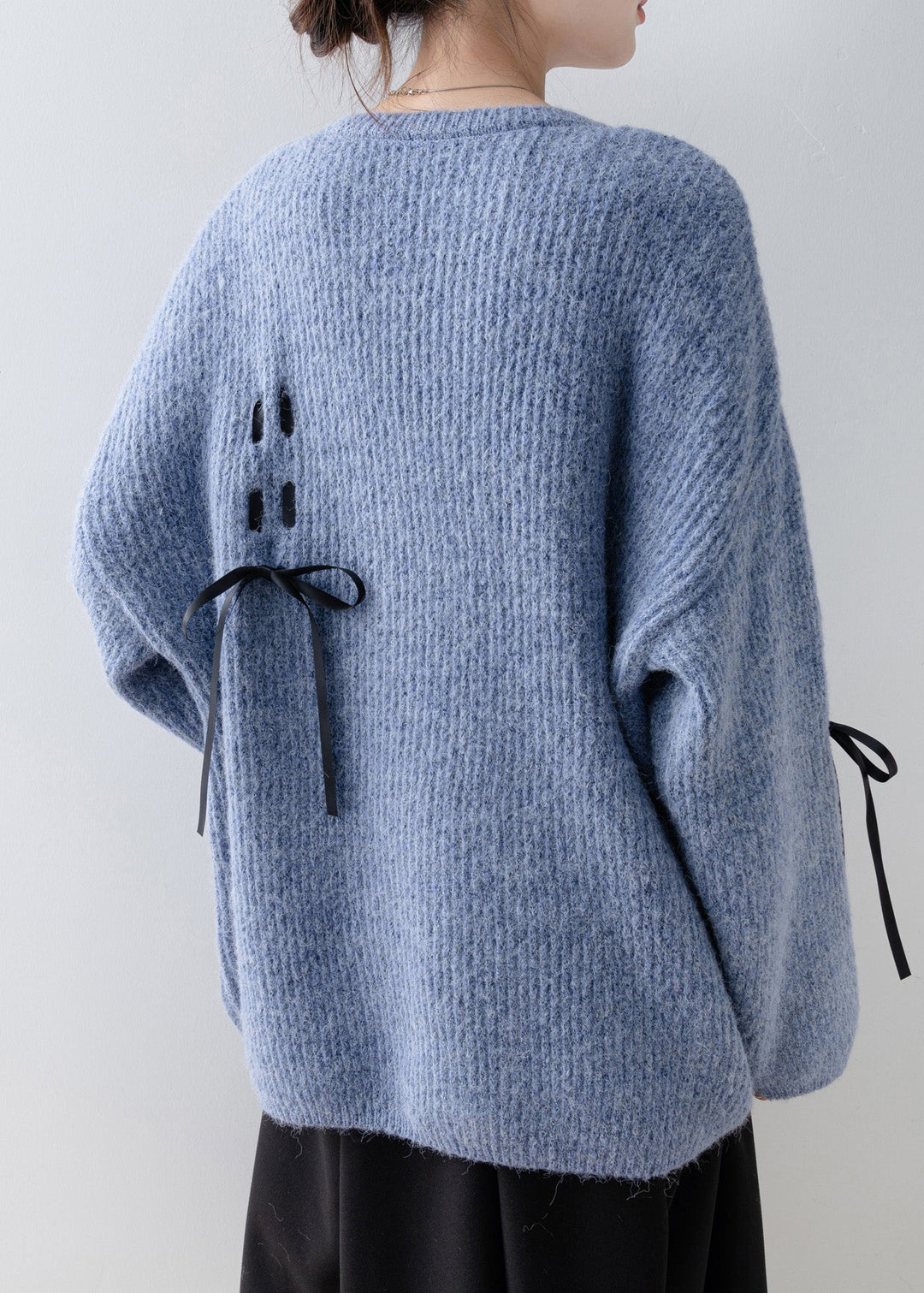 Casual Style Blue O Neck Bow Knit Sweaters Spring
