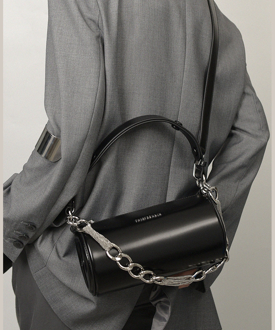 Chic Black Chain Linked Calf Leather Shoulder Bag