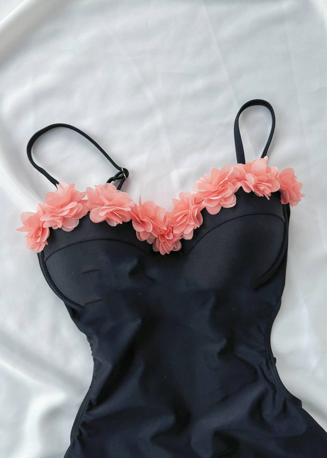 Chic Black Ruffled Tulle Patchwork Hollow Out Bodysuit